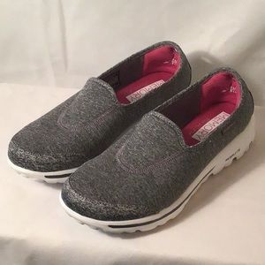 Skechers size 8.5 light weight shoes